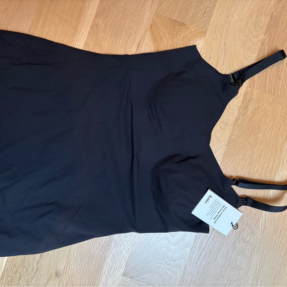 Knix nursing tank NWT - Picture 4 of 5